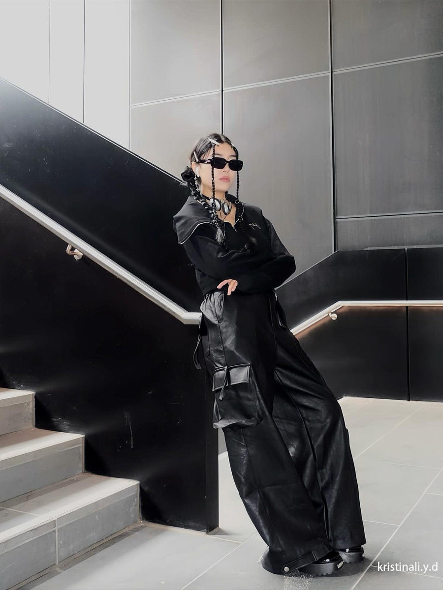 NEV Slant Zip UP Long Sleeve Crop Top – nevstudio