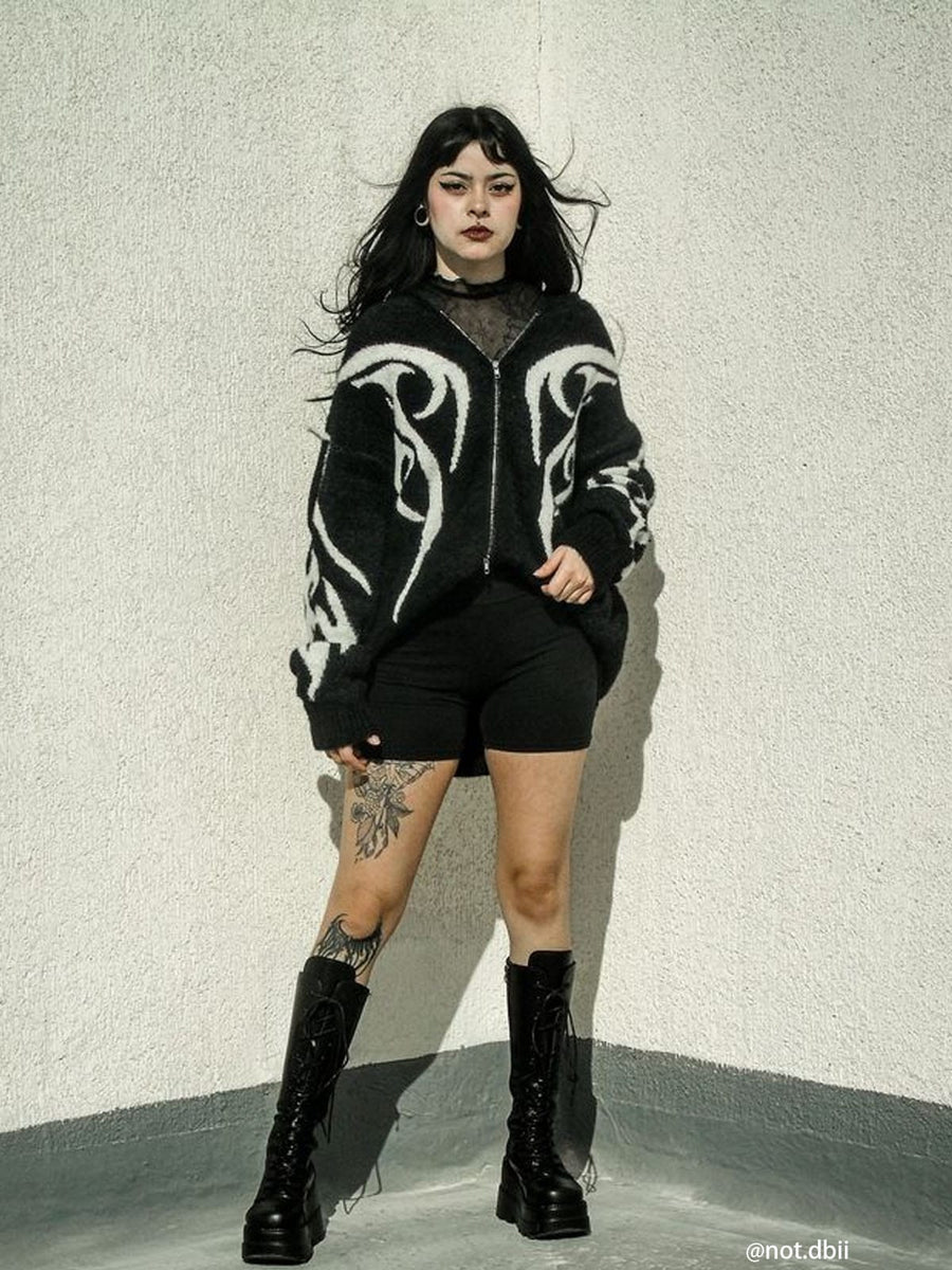 国内で当店のみ Nevstudio - Flame Graphic Sweater Hoodie NEV Flame Graphic Sweater Hoodie – nevstudio